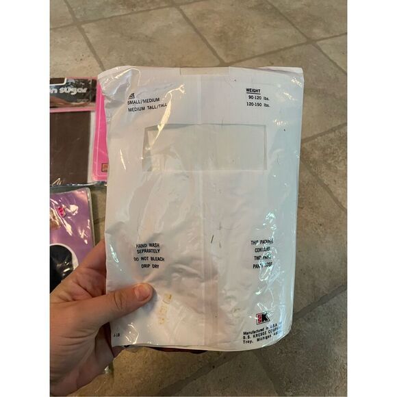 Vintage Retro 1960’s 1970’s Pantyhose Lot In Package 5 Pair - Picture 3 of 10